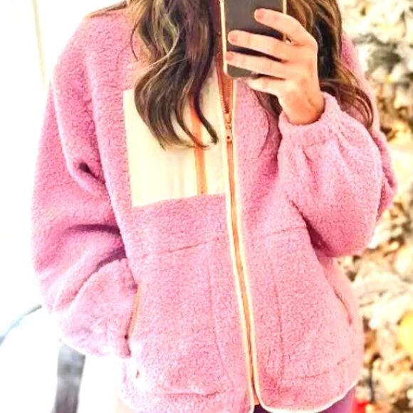 Universal Thread Sherpa Jacket, Pink w/Off-white & Peach Zippers, Size Large,NWT - Picture 2 of 12